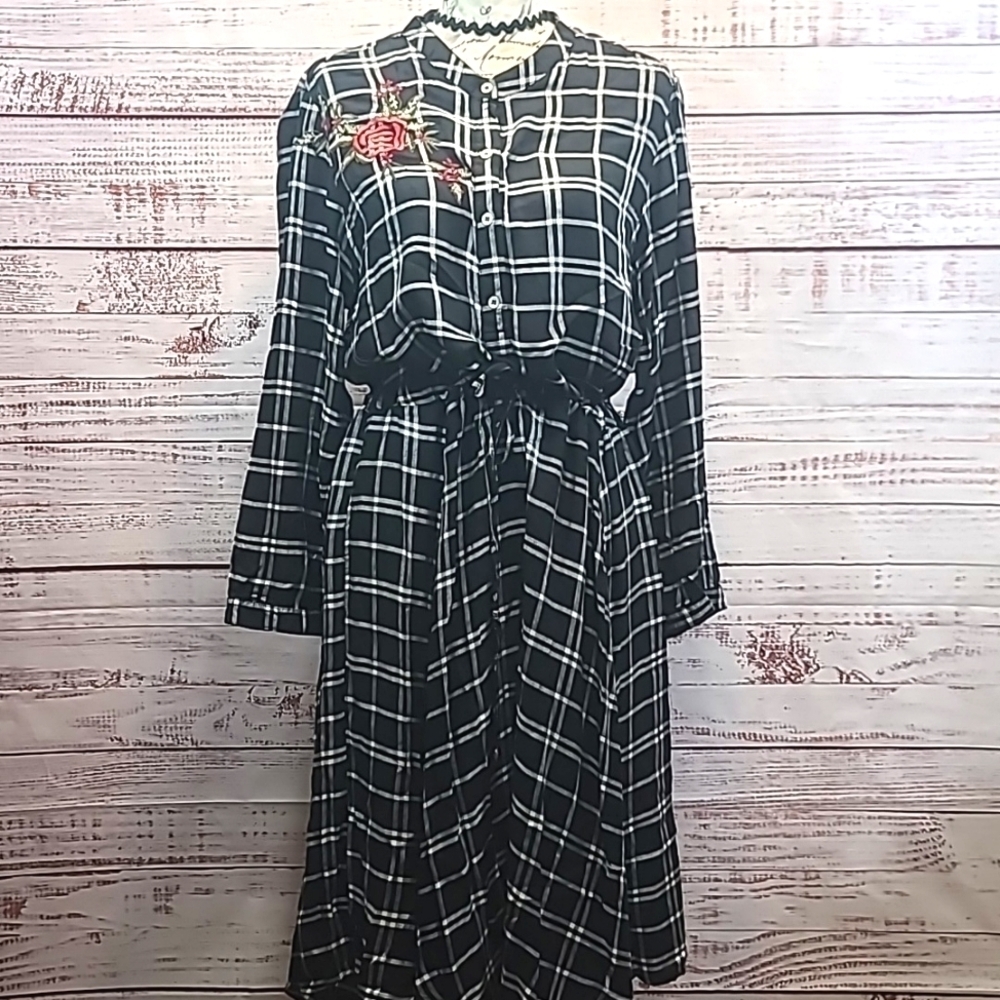 Lola P. Long sleeve embroidered shoulder plaid dress